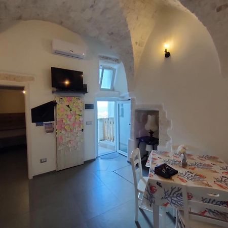 Letrevolte Apartment Ostuni Bagian luar foto